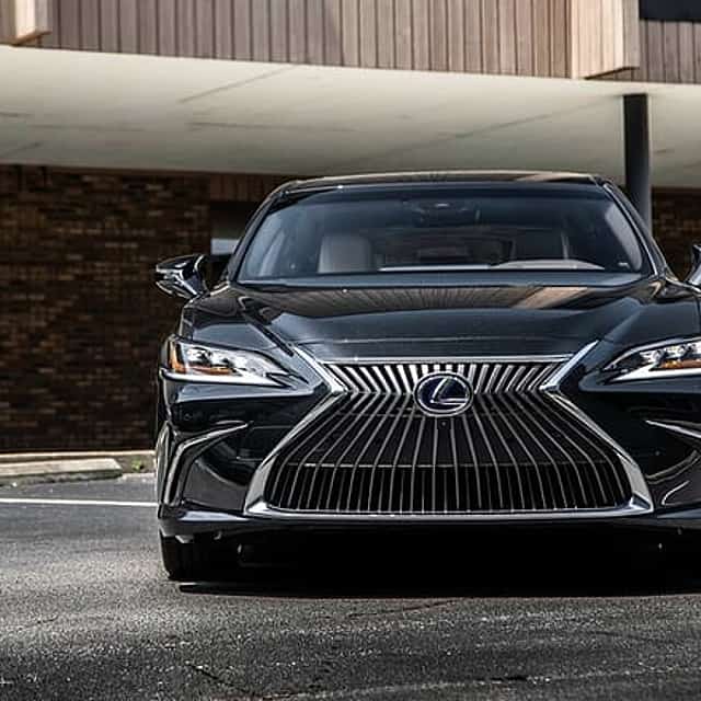 Dubai International Airport to Dubai Hotel Private Transfer