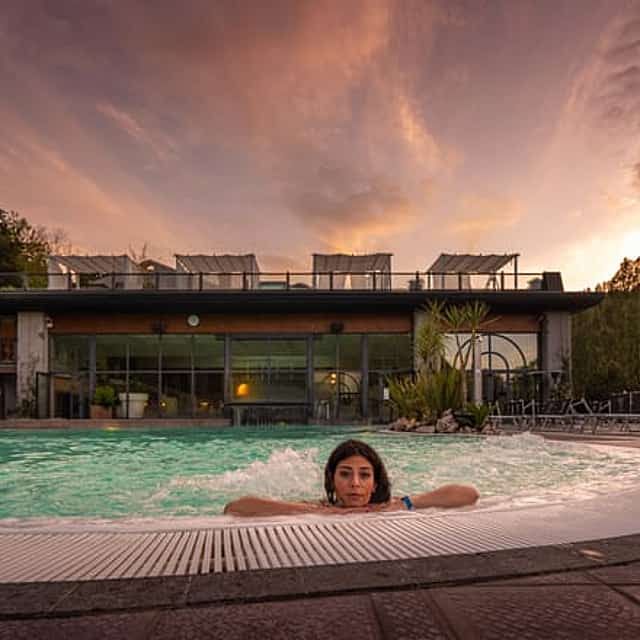 Bagno di Romagna: 2 h entry to thermal pool + aperitif (Monday, Tuesday, Wednesday and Thursday)