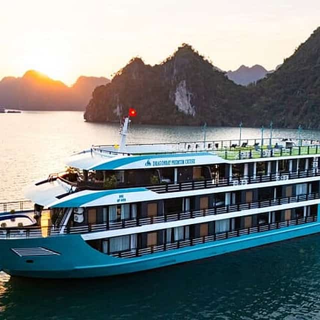 Dragon 5Star HaLong Cruise 2D1N Included Transfer from Hanoi