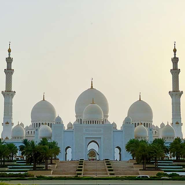 Masalsı Abu Dabi. Dubai, Sharjah ve Ajman'dan panoramik tur.
