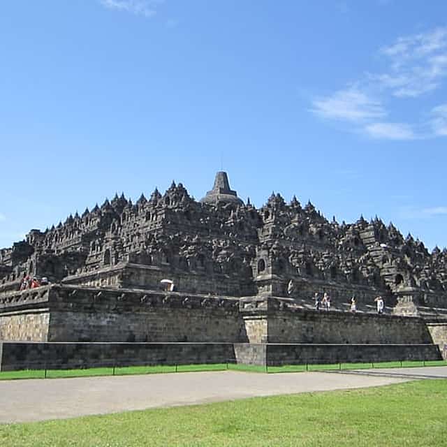 Templo Borobudur: Operaciones Encubiertas