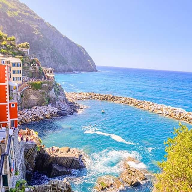 Discover Cinque Terre National Park and Pisa in a Day from Florence