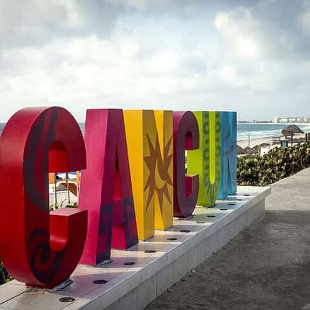 Tulum to Cancun - Private Transfer with Optional Sightseeing