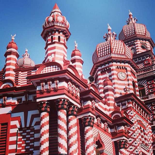Colombo Walking Tour with Local Expert