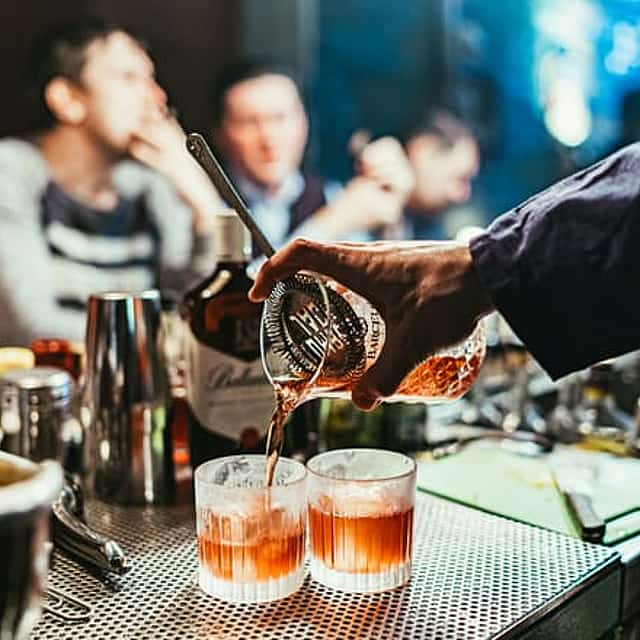 Paris Cocktail Tour: A Local's Guide to the City's Best Bars