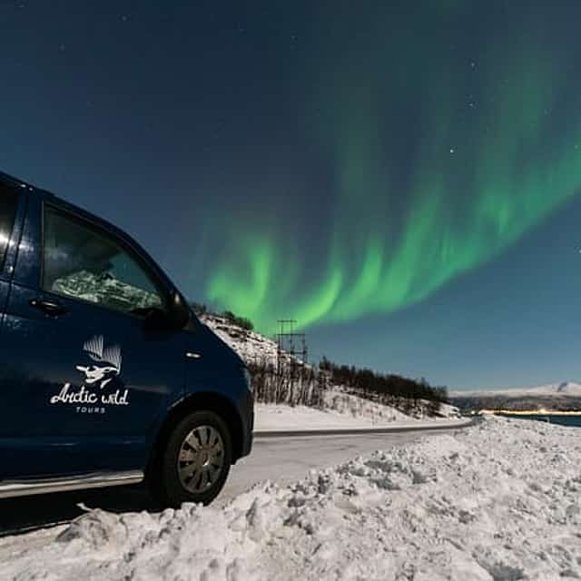 Private Northern Lights tour by minivan 8 pax. in Tromsø