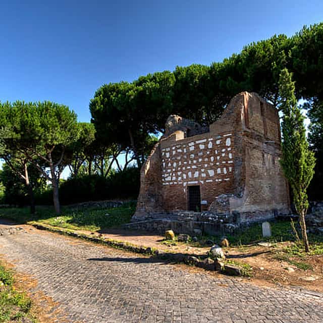 Appian way Walking tour and Catacombs of Rome