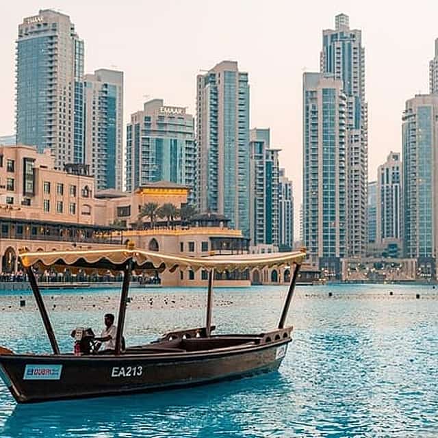Excursion exclusive à Dubaï depuis Abu Dhabi avec chauffeur anglophone