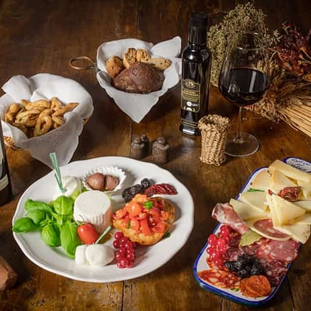 Basilicata: Discover the volcanic tuff caves and taste excellent Lucanian wines
