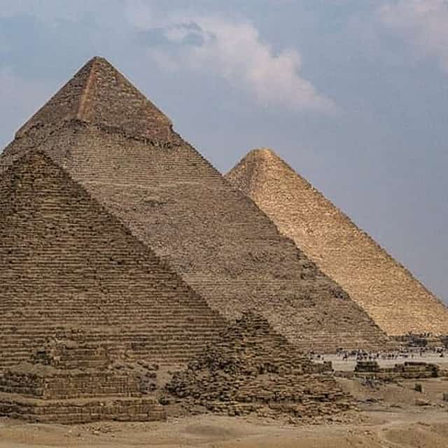 Trip to Pyramids of Giza, Memphis City with Pick-Up and Drop-Off