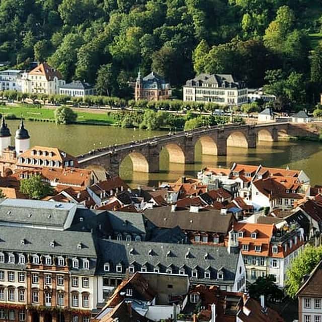 Heidelberg Exclusive Tour - Old Town, Scenic Walk & Castle Entry