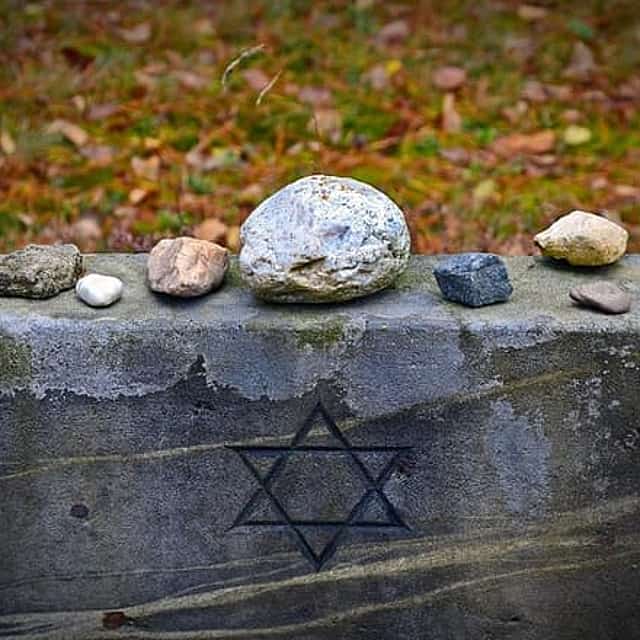 Private transfer from Prague to Berlin with Terezin Concentration Camp stop