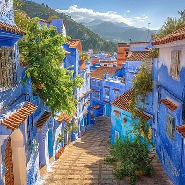 Day Trip to Chefchaouen from Spain