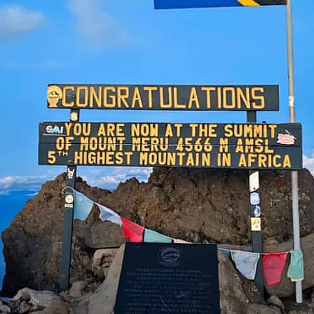 Mount Meru: Trekking di lusso privato di 3 giorni | Parco nazionale di Arusha, Tanzania