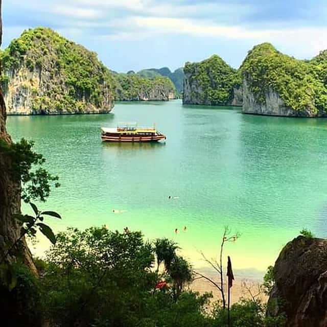 Uncover the Beauty of Cat Ba Island & Lan Ha Bay 3D2N Adventure