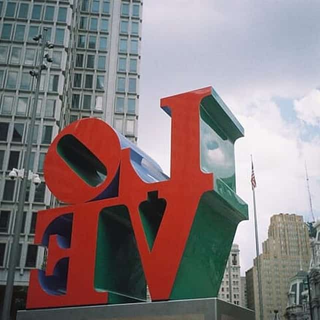 Philadelphia Scavenger Hunt & Highlights Self-Guided Walking Tour