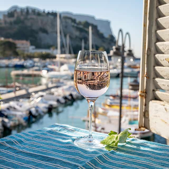 Calanques of Cassis and Aix-en-Provence Tour with Wine Tasting