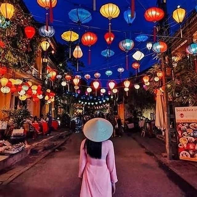 Da Nang: Marble mountain - Hoi An ancient town