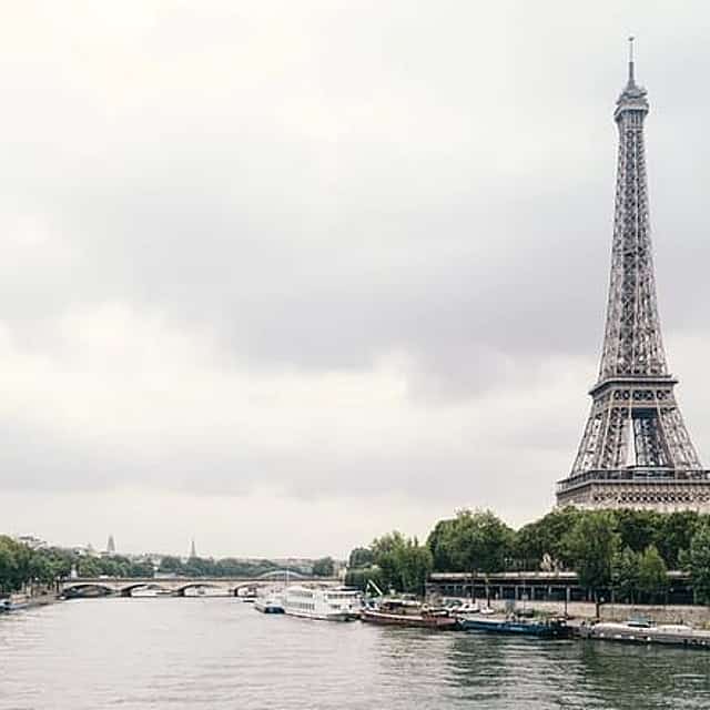 9-Hour Paris & Moulin Rouge Cabaret Experience with BVA Transfer