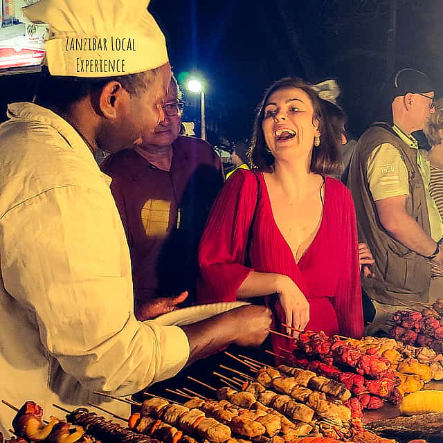 Evening Walk and Street Food Tour