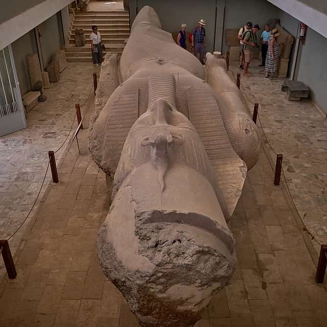 From Cairo & Giza: Full-Day Pyramids of Giza, Sphinx, Saqqara & Memphis Tour with BBQ Lunch