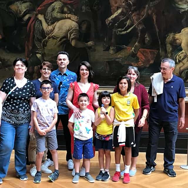Louvre Museum Private Tour for Kids and Families