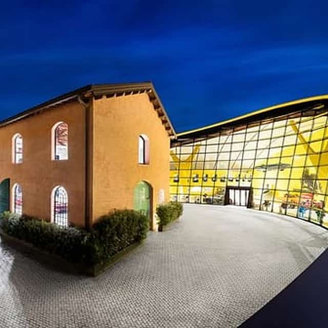 Modena: Enzo Ferrari Museum - Entrance Ticket