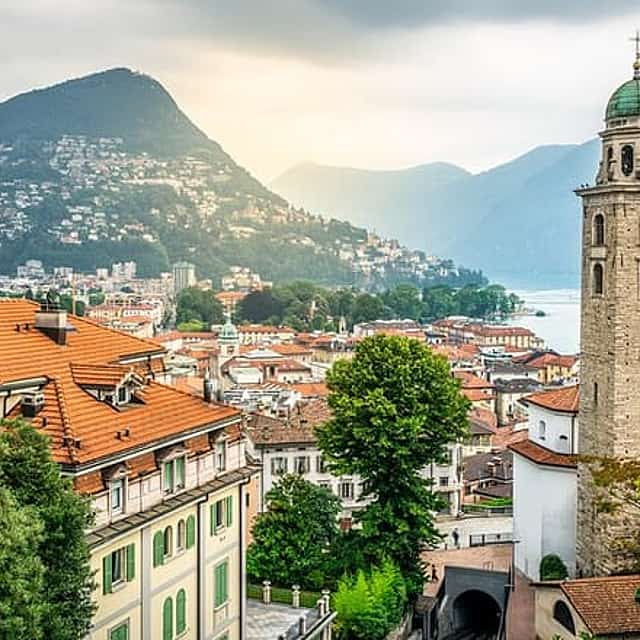 Private transfer from Zurich to Lugano with 2h Sightseeing stop