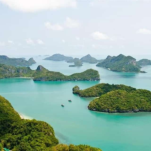 Private Transfer from Bangkok to Surat Thani with 2h of Sightseeing