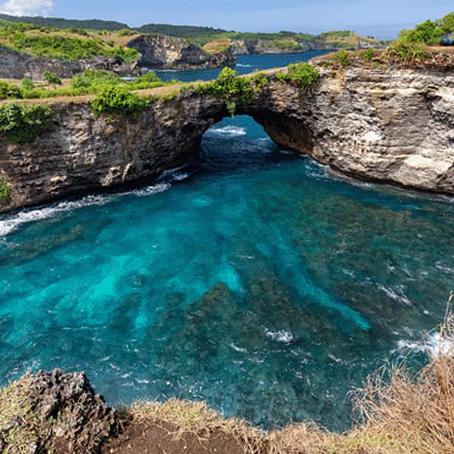 Best of Nusa Penida Island Beach Tour