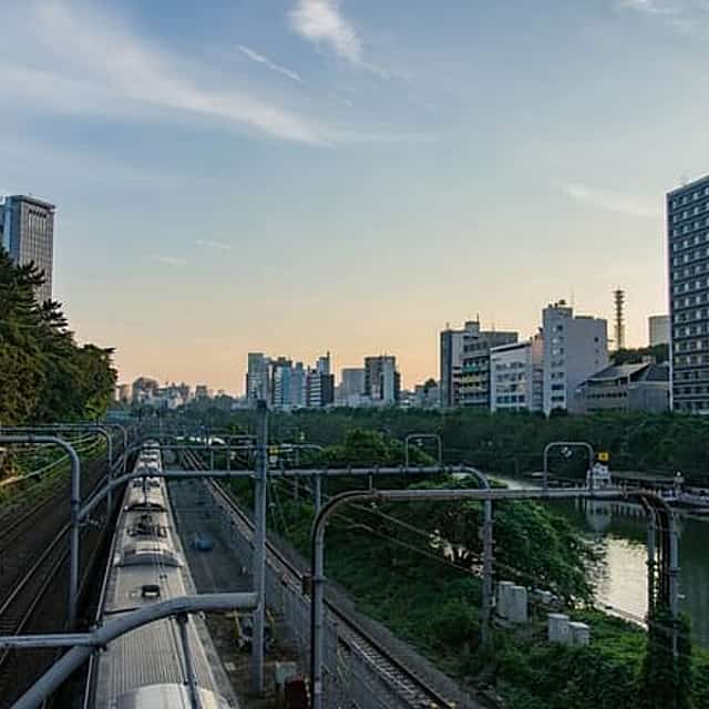Antiguo Tokio: Juego de Exploración de la Ciudad