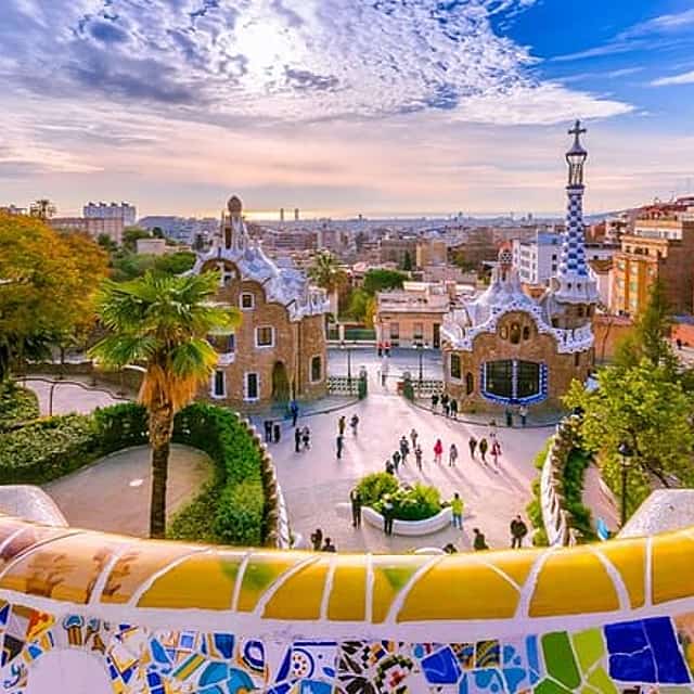 Las Obras Maestras de Gaudí en Barcelona: Experiencia Quest