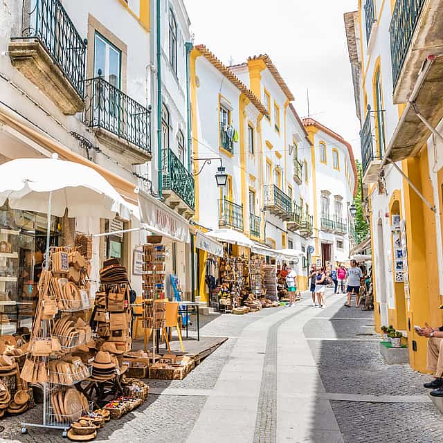 Évora & Arraiolos Private Tour