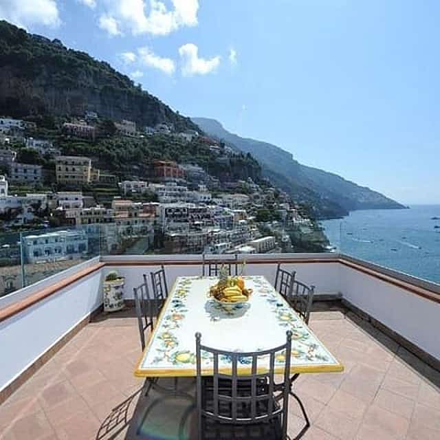 Full Day Private Tour from Naples to Positano and Pompeii