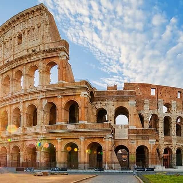 Private Transfer from Amalfi to Rome with 2 hours for sightseeing