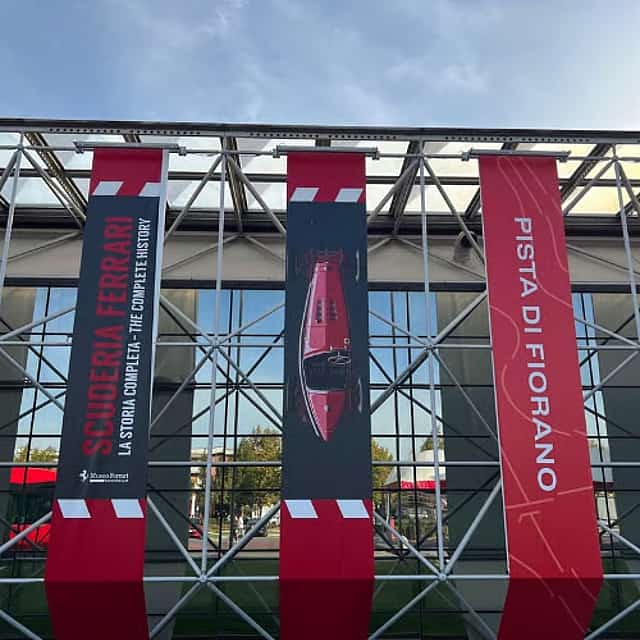 Из Флоренции: музеи Ferrari, Lamborghini + обед с бальзамическим уксусом