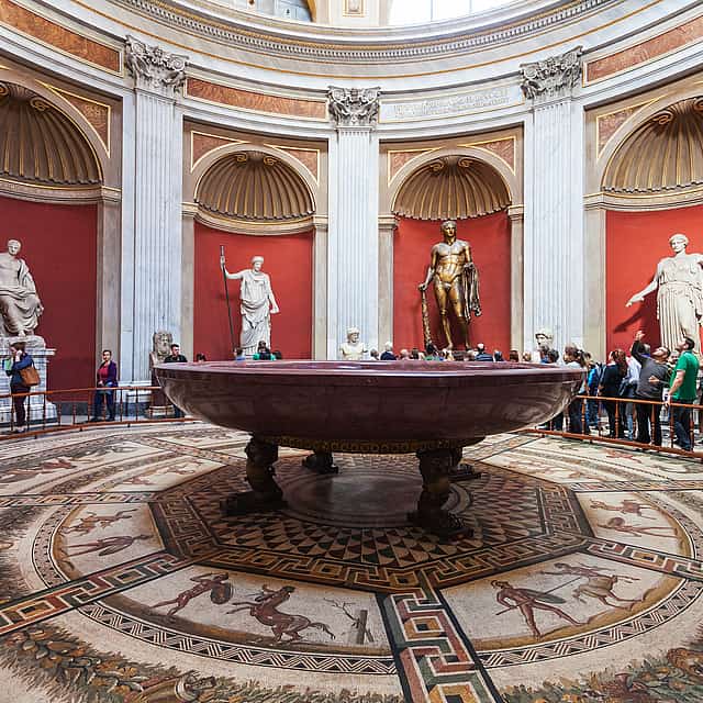 Semi-Private Guided Tour of the Vatican Museums & Sistine Chapel with skip the line access