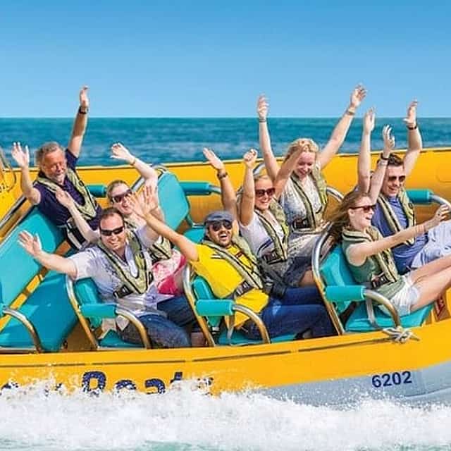 The Yellow Boat 60-min the Marina cruise