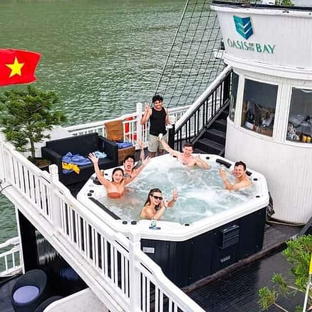 Oasis Bay Party Cruise Best for Young Traveler Outdoor Jacuzzi