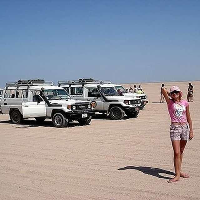 Bedouin Wüstensafari Tour mit dem Jeep 4X4 in Hurghada

