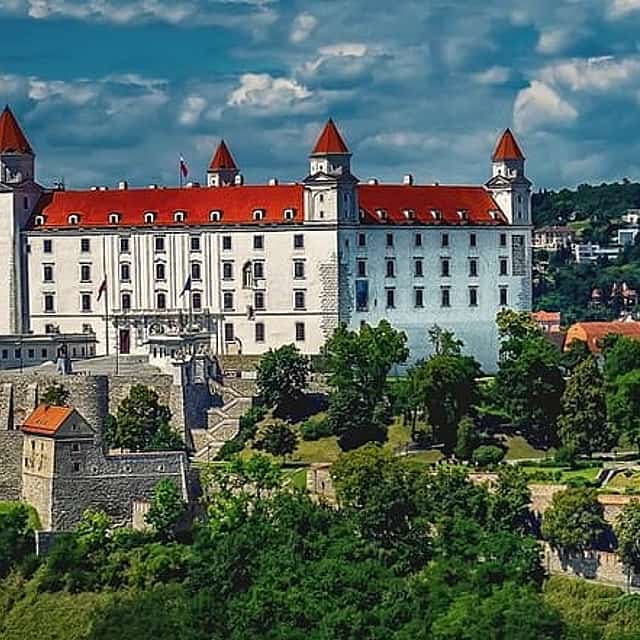 Privátní Přímý Přesun Z Vídeňského Letiště Do Bratislavy