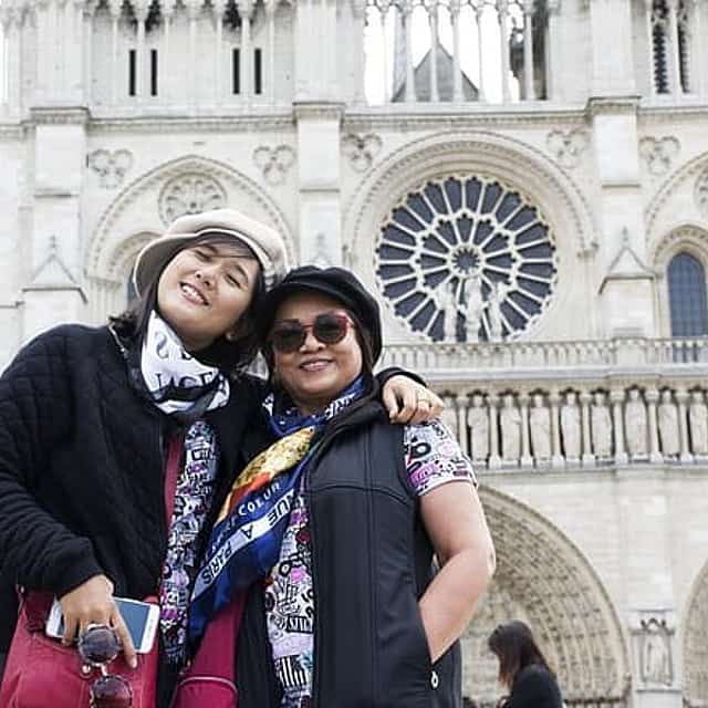 Visita Privada a Paris ao Museu do Louvre e Crêpes Franceses