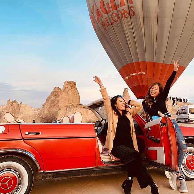 Klassische Autotour mit Besuch des Startplatzes für Heißluftballons
