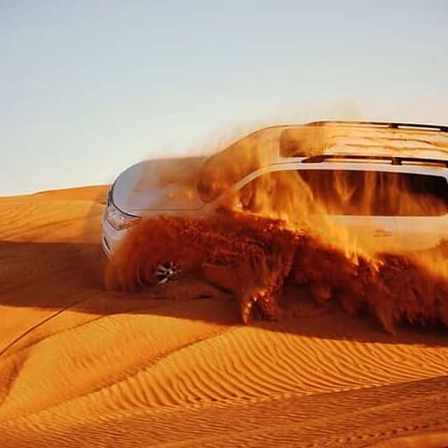 Dubai Desert Safari 4x4 Dune Bashing, Shows & BBQ Dinner