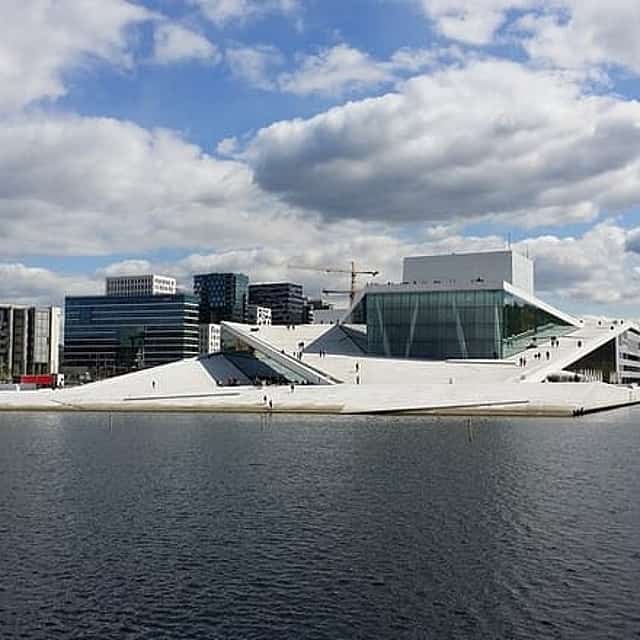 Oslo'dan Kristiansand'a Özel Aktarma