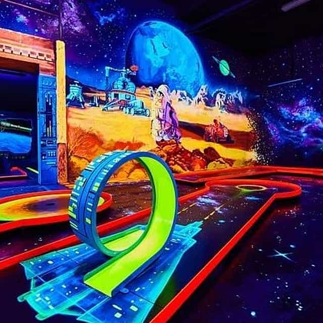 3D Blacklight Minigolf Dubai