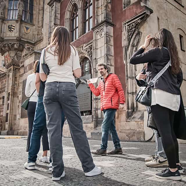 Private 2-Hour Old Town and Jewish Ghetto Walking Tour
