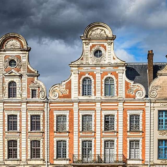 Privétransfer van Brussel naar Le Havre, 2 uur stop in Arras.
