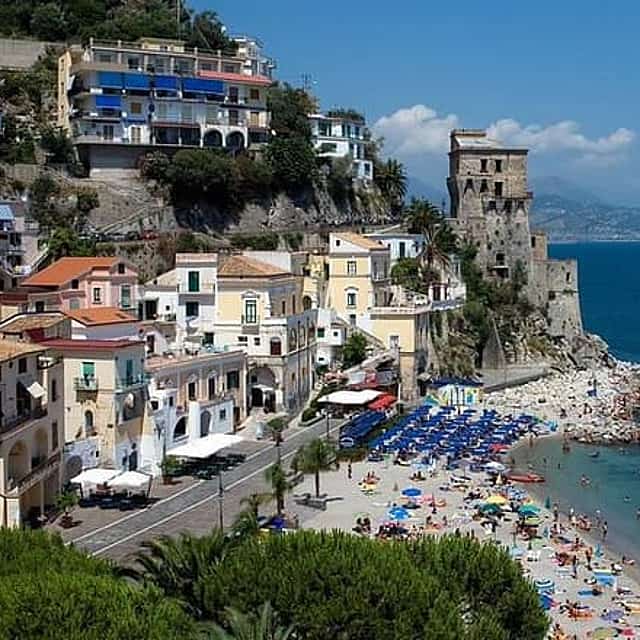 Costa Amalfitana como um morador local: Vietri, Amalfi & Positano (Dia Inteiro 8h)
