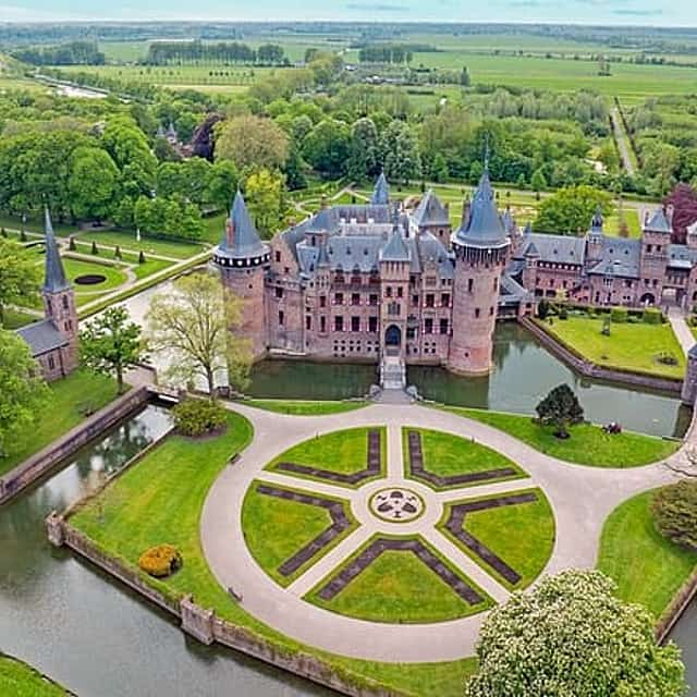 Privétransfer: AmsterdamRotterdam, 2 uur stop bij Kasteel de Haar